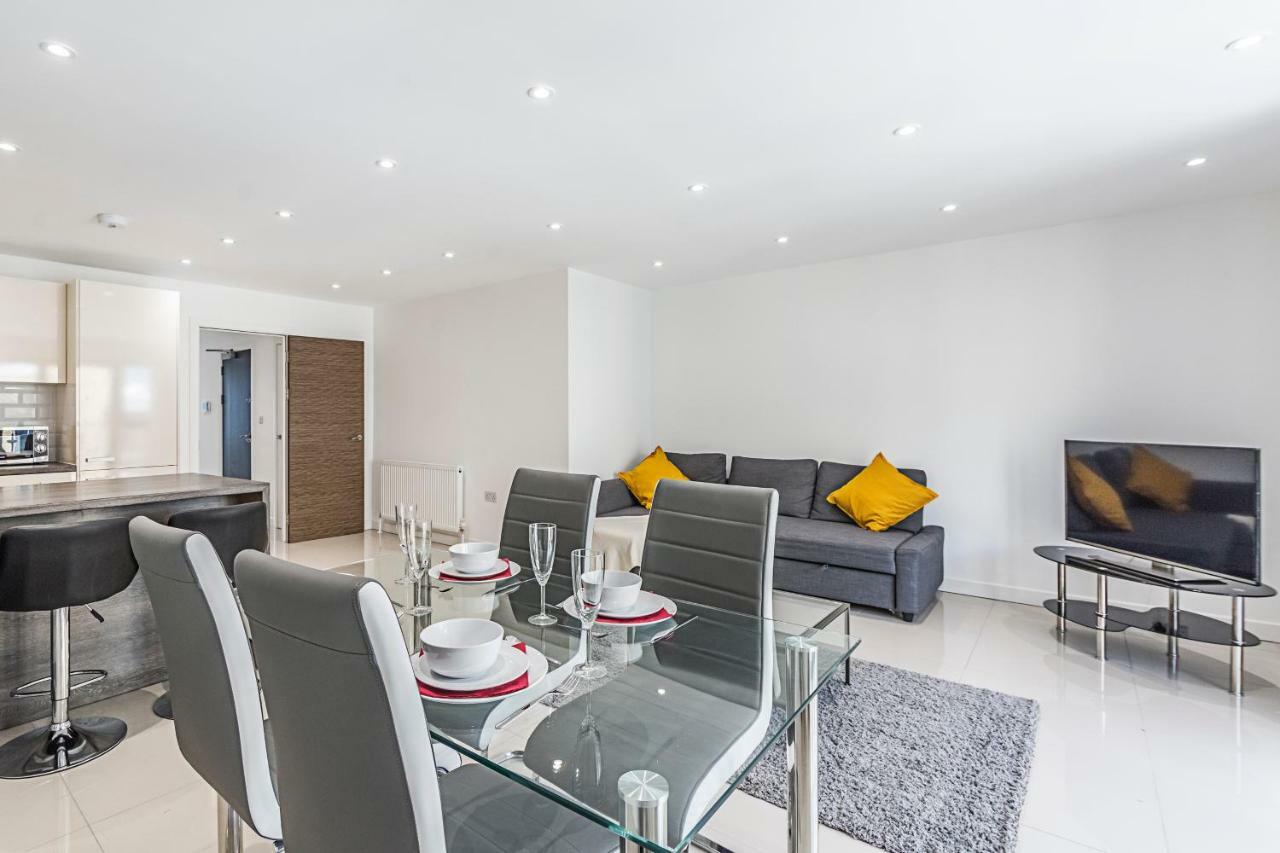 Modern Apartment Canary Wharf Londra Esterno foto